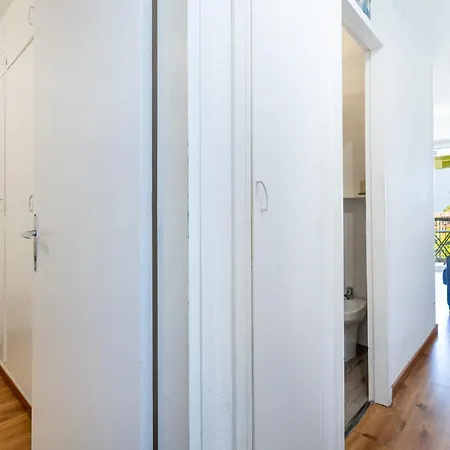 32 Bright Copacabana Ocean View Free Wifi Апартаменти Адехе