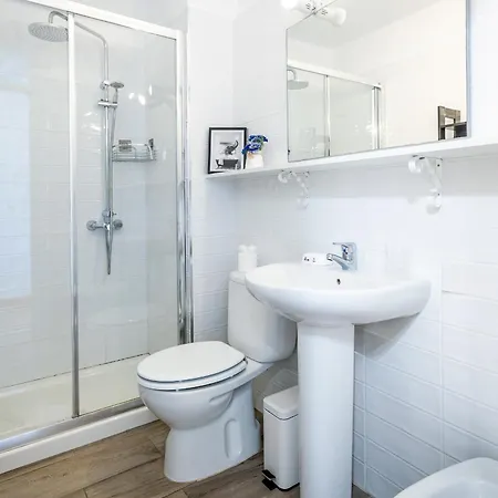 32 Bright Copacabana Ocean View Free Wifi אדחה